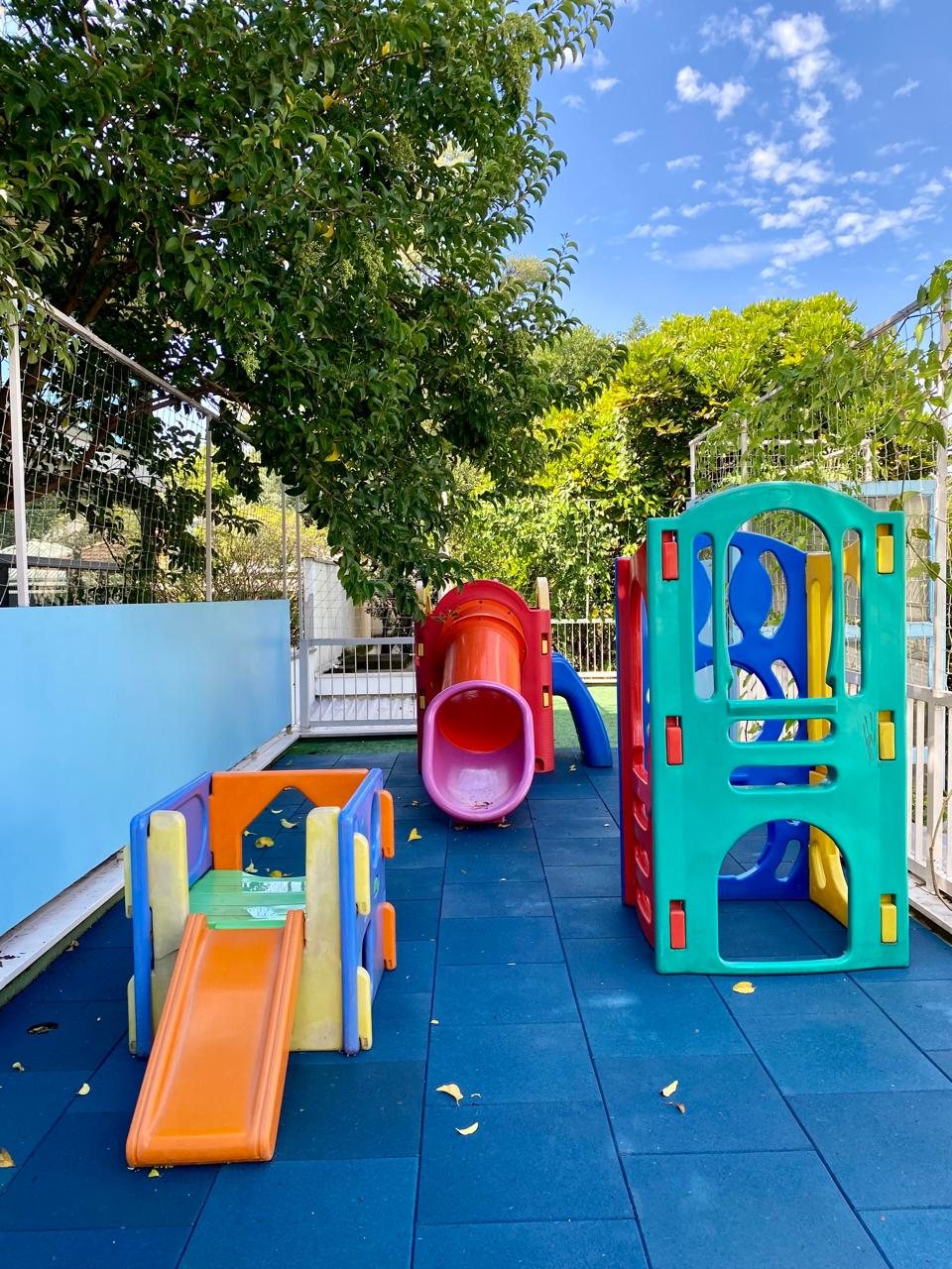 Parquinho da escola bilíngue no Jardim Paulistano